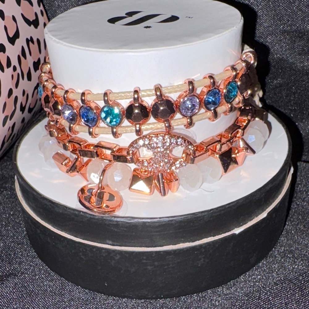 Determined To Rise Bracelet Set